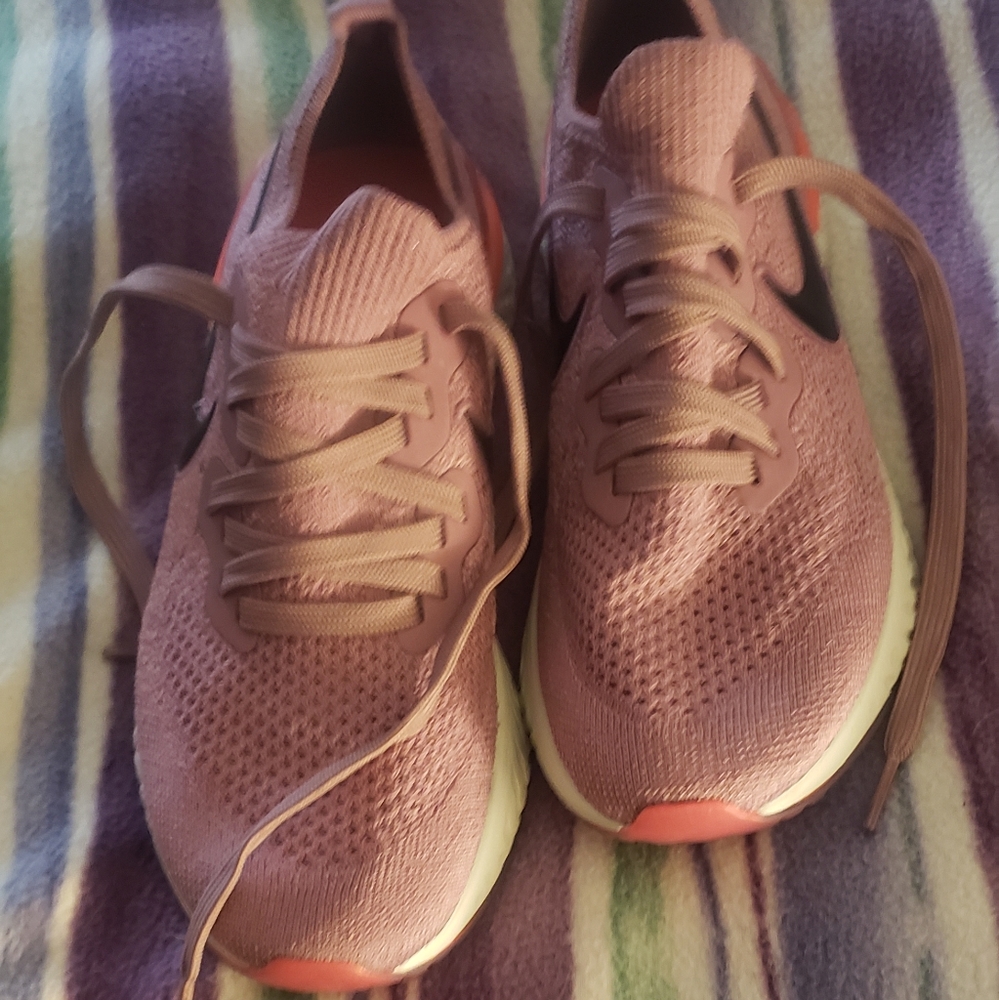 Nike epic react, New no tags